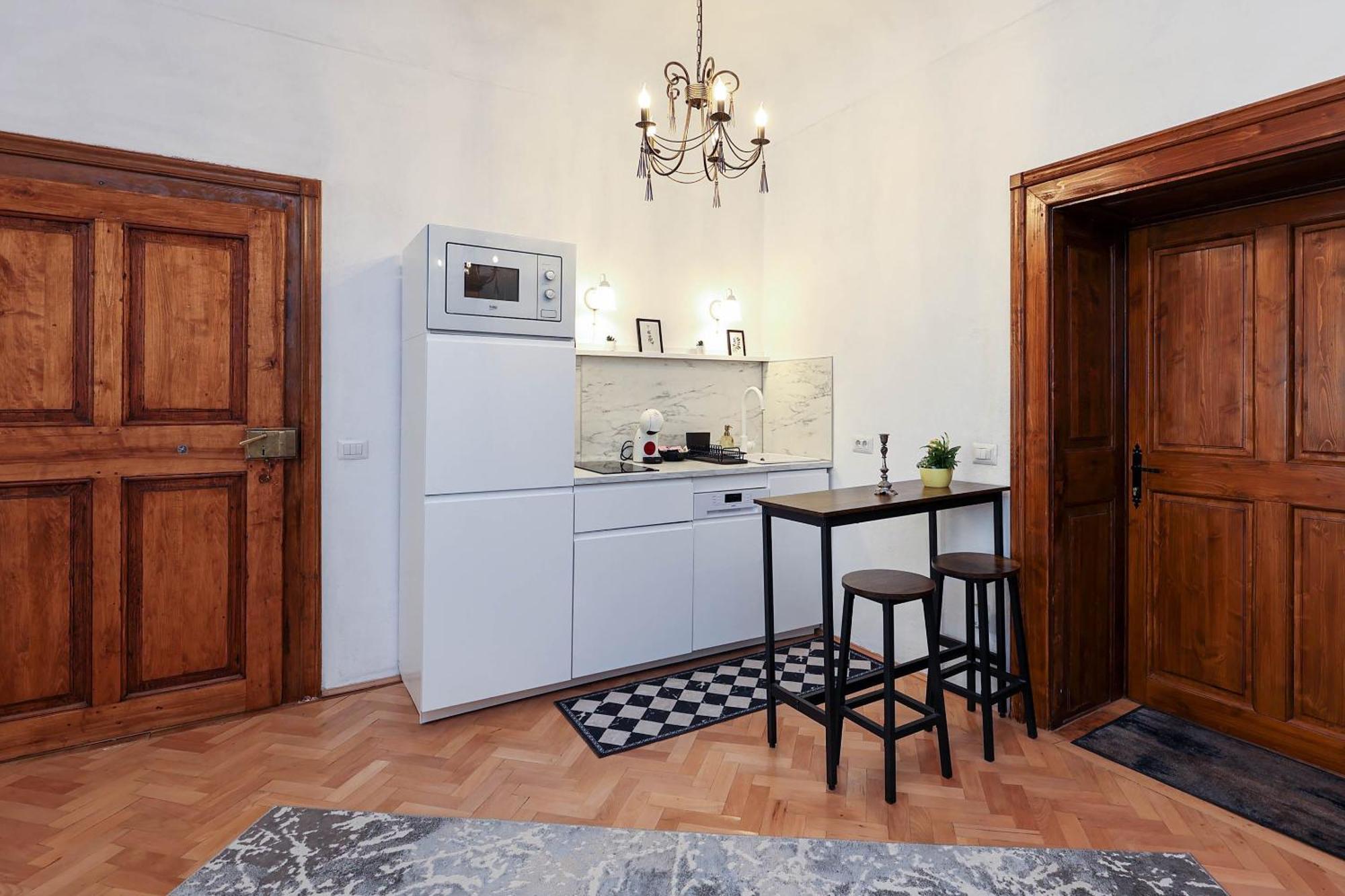 Hirscher Apartment
